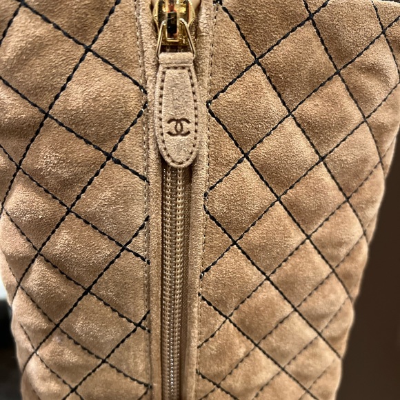 CHANEL high boots - Picture 4 of 13